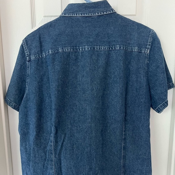 Old Navy Denim shirt - Picture 2 of 3